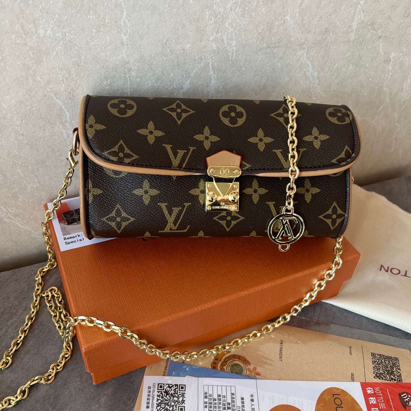 Elegant Lock Flap Bag