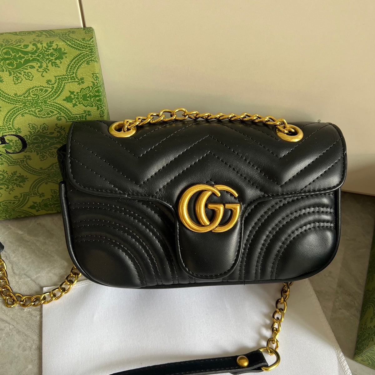 Black Leather GG Quilted Chain Bag