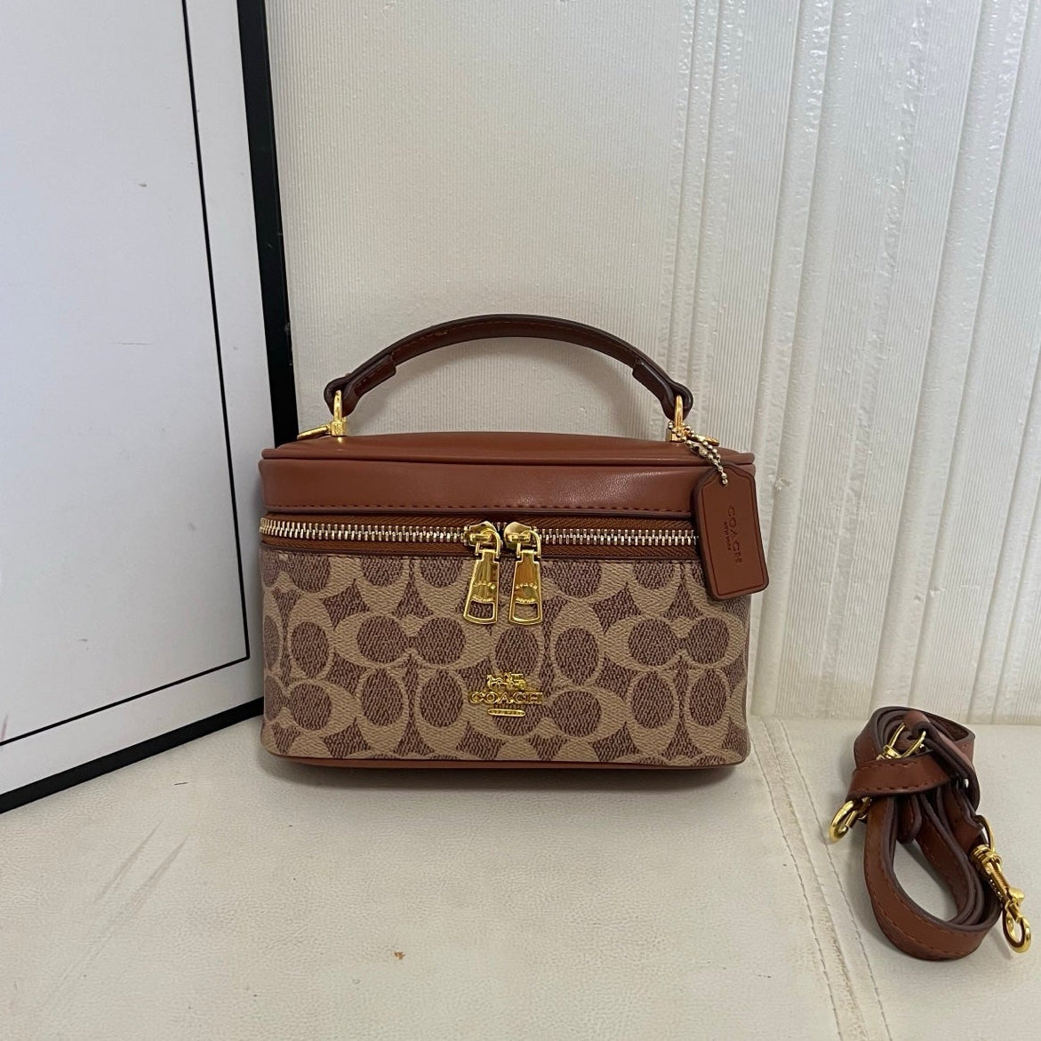 Classic Leather  Fashion Handbag